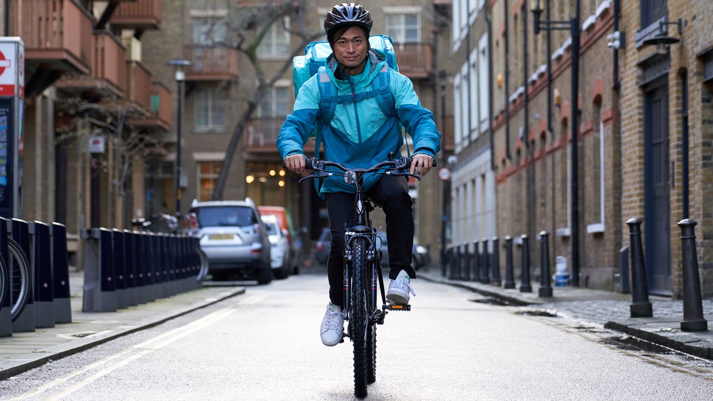 1_Deliveroo_Rider_1410x810.jpg